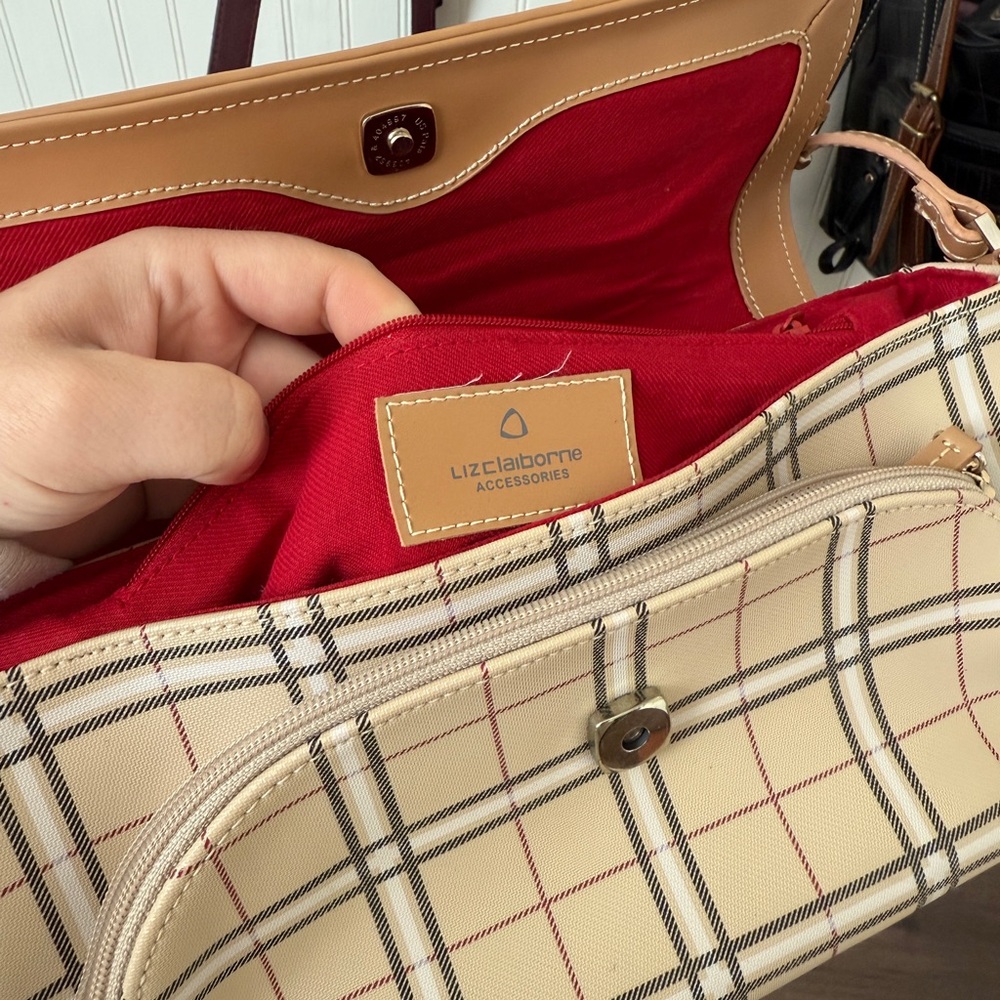 Liz Claiborne Plaid Crossbody Bag - Cream and Tan - Picture 5 of 5